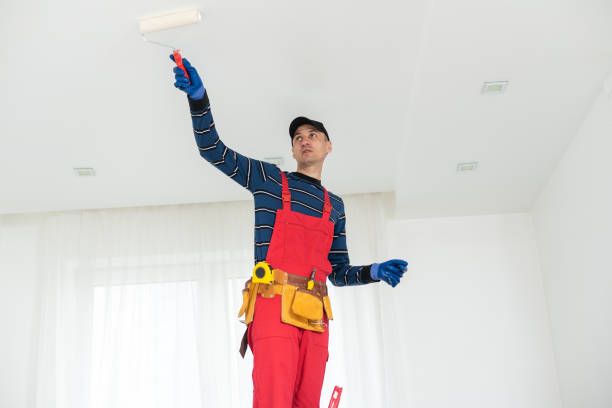 Best Industrial Mold Remediation  in Roslyn, NY